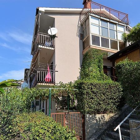 Apartment Near The Sea 650 Rabac Kültér fotó