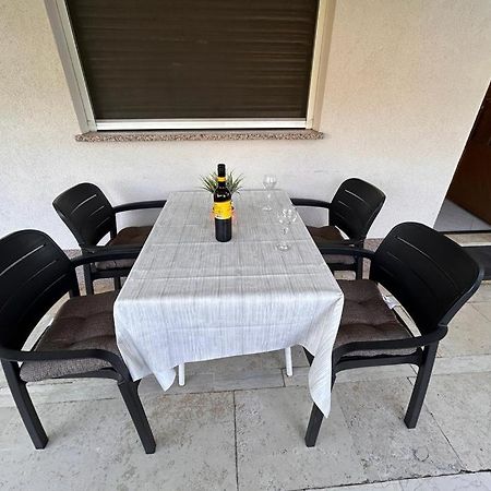Apartment Near The Sea 650 Rabac Kültér fotó