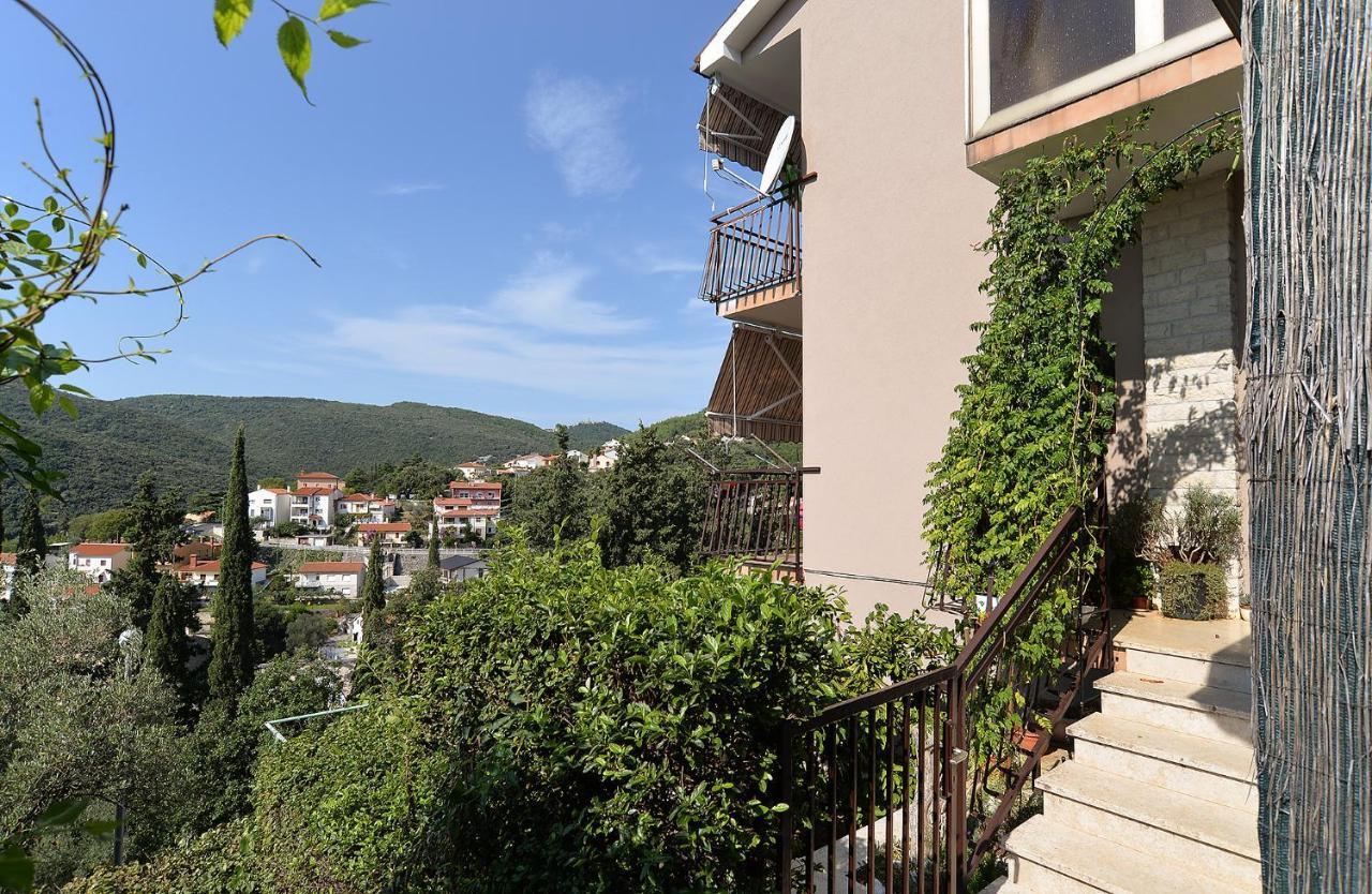 Apartment Near The Sea 650 Rabac Kültér fotó