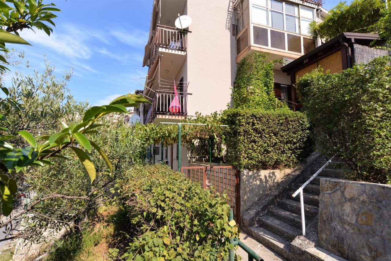 Apartment Near The Sea 650 Rabac Kültér fotó