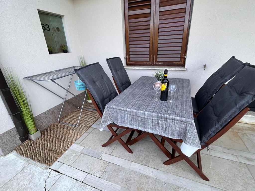 Apartment Near The Sea 650 Rabac Kültér fotó